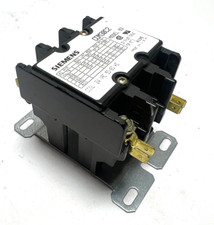 SIEMENS CDM30C2 ,2 POLES CONTACTOR, 24V, 50/60HZ, 40 AMP, 600VAC  MODEL 93