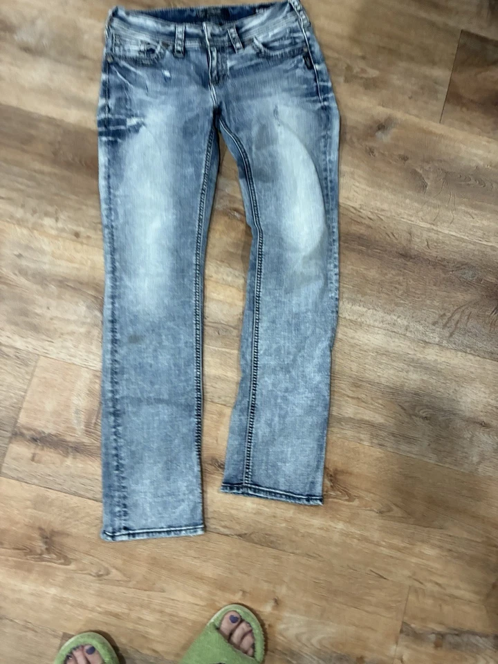 Pantalones de mezclilla ajustados Silver Solo para mujer - talla 27 X 32 de largo  Foto 2 de 4
