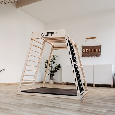 Premium Indoor-Klettergerüst mit Matte Black Edition