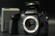 Olympus OM-D E-M1 Mark II Digital Camera Black Body -1123 cuts- 12381