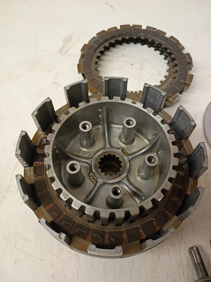 Conjunto de cesta de embrague Yamaha Yz250f 2002 5nl-16150-10-00 Foto 3 de 4