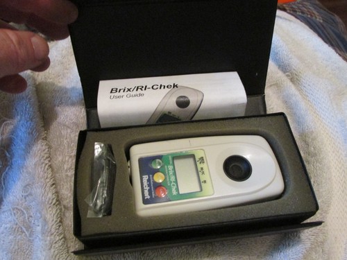 Reichert 13940000 Hand-Held Digital Refractometer W/ Case BOEING FACTORY SURPLUS