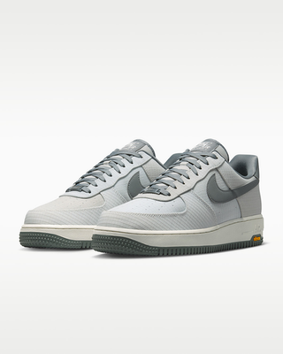 Nike Air Force 1 ライトグレー スニーカー Nike Air Force 1 '07 LX Vibram Summit White Light Bone IH1943-100