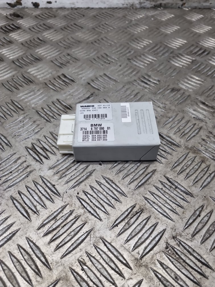 BMW 5 Series F07 Air Suspension Control Unit 6797090 for sale 