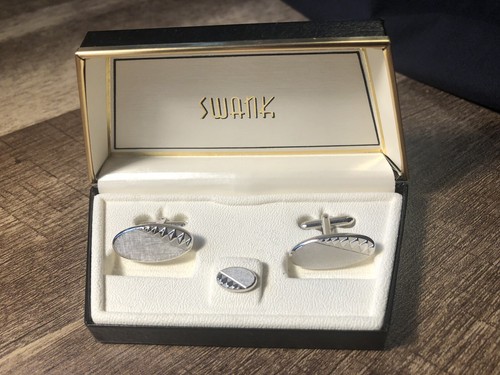 Vintage SWANK Cufflinks and Tie Clip Set Silver Tone Original Box - Picture 7 of 11