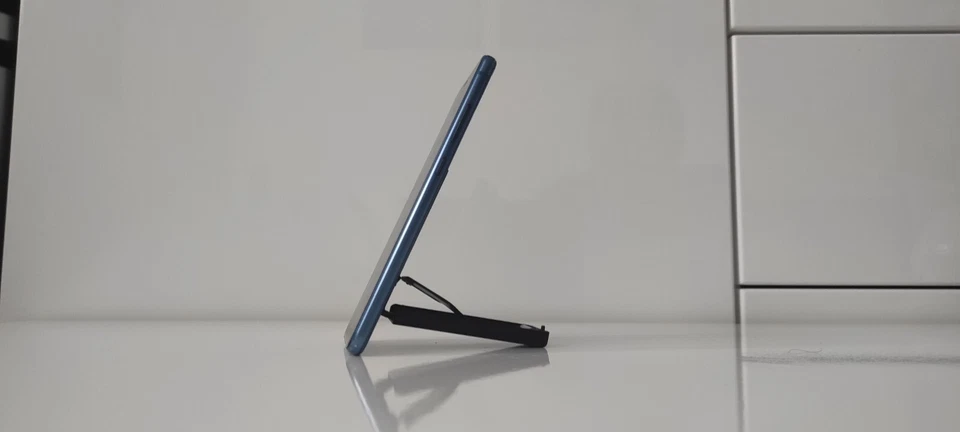 Soporte automático para smartphone (Robostand) Foto 4 de 4