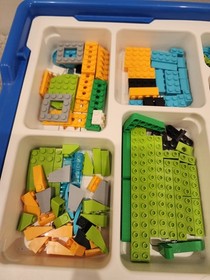 LEGO Education WeDo 2.0 Core Set Robot Brock Programing Toy **READ**