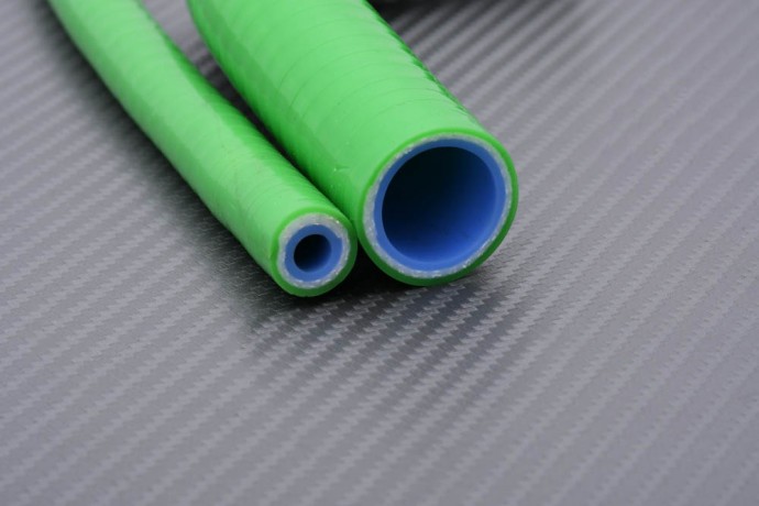 Durites de radiateur silicone vert Ninja 250R optimisant le refroidissement moteur