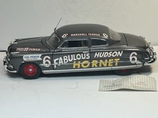 Franklin Mint 1951 Hudson Hornet Stock Car Gray 1:24 Die Cast B11XN69