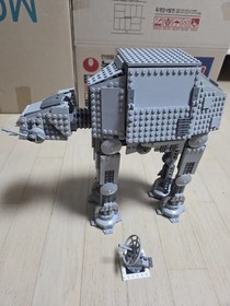 I sell LEGO Star Wars 8129 AT-AT.