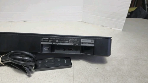 *Barra de sonido de altavoz de TV Bose (modelo # 431974) CON control remoto y cable de alimentación - Imagen 3 de 7