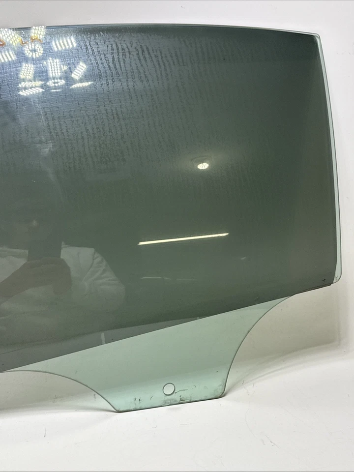 11 12 13 宝马 535xi F10 门窗玻璃后左驱动侧二手原始设备制造商 — 第 4/4 张图片