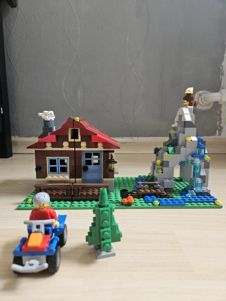 LEGO Creator 31025 Mountain Hut, Foto 1 von 3