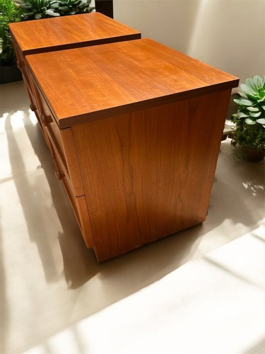 Pair of G-Plan Albany Bedside Drawers | Danish Vintage Mid-Century - Picture 9 of 17