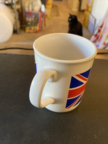 Vintage Union Jack Coffee Cup British UK Flag of England 4" T - Picture 5 of 6