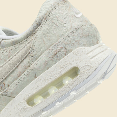 Nike Air Max 1 '86 OG Museum Masterpiece Phantom Summit White