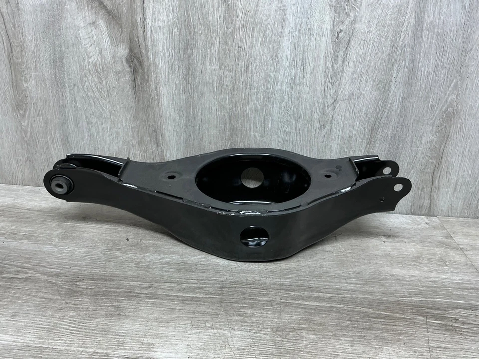 2015 - 2024 NISSAN MURANO AWD REAR RH PASSNGER  SIDE LOWER CONTROL ARM OEM - Изображение 4 из 4