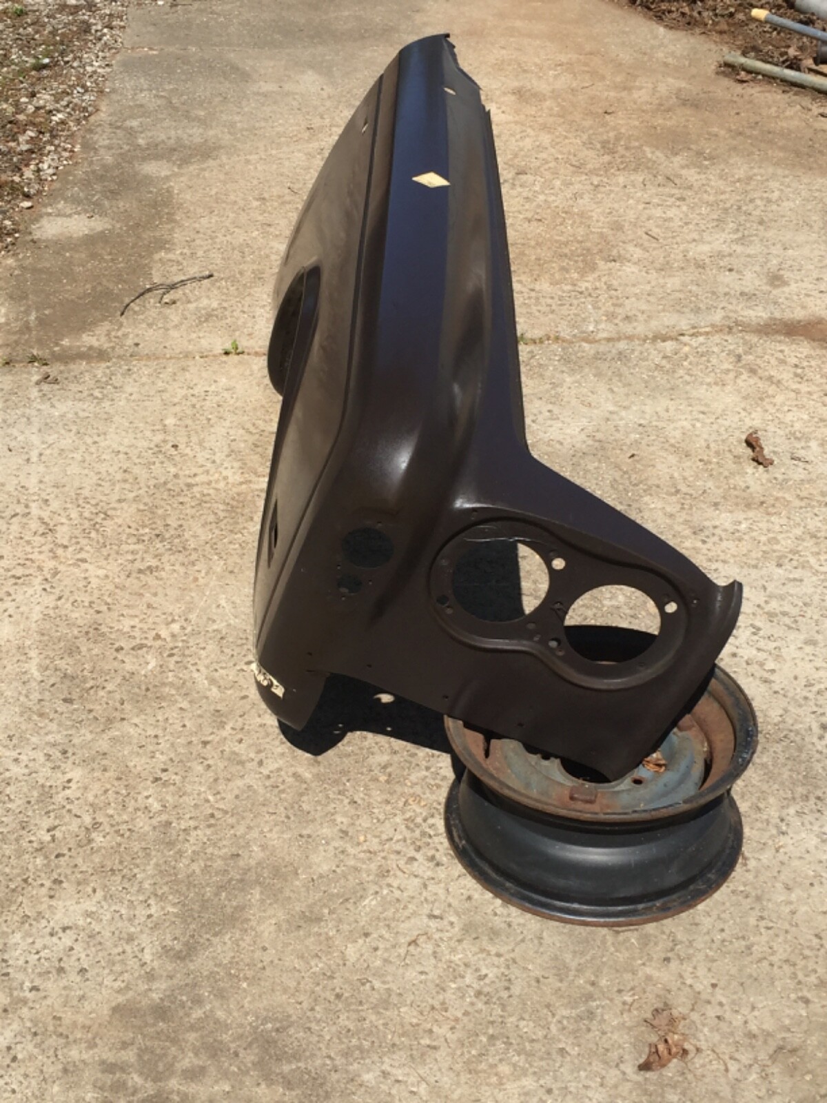 CORNICHE ROLLS ROYCE SHADOW BENTLEY HEADRESTS. THE WORLDS LARGEST USED INVENTORY