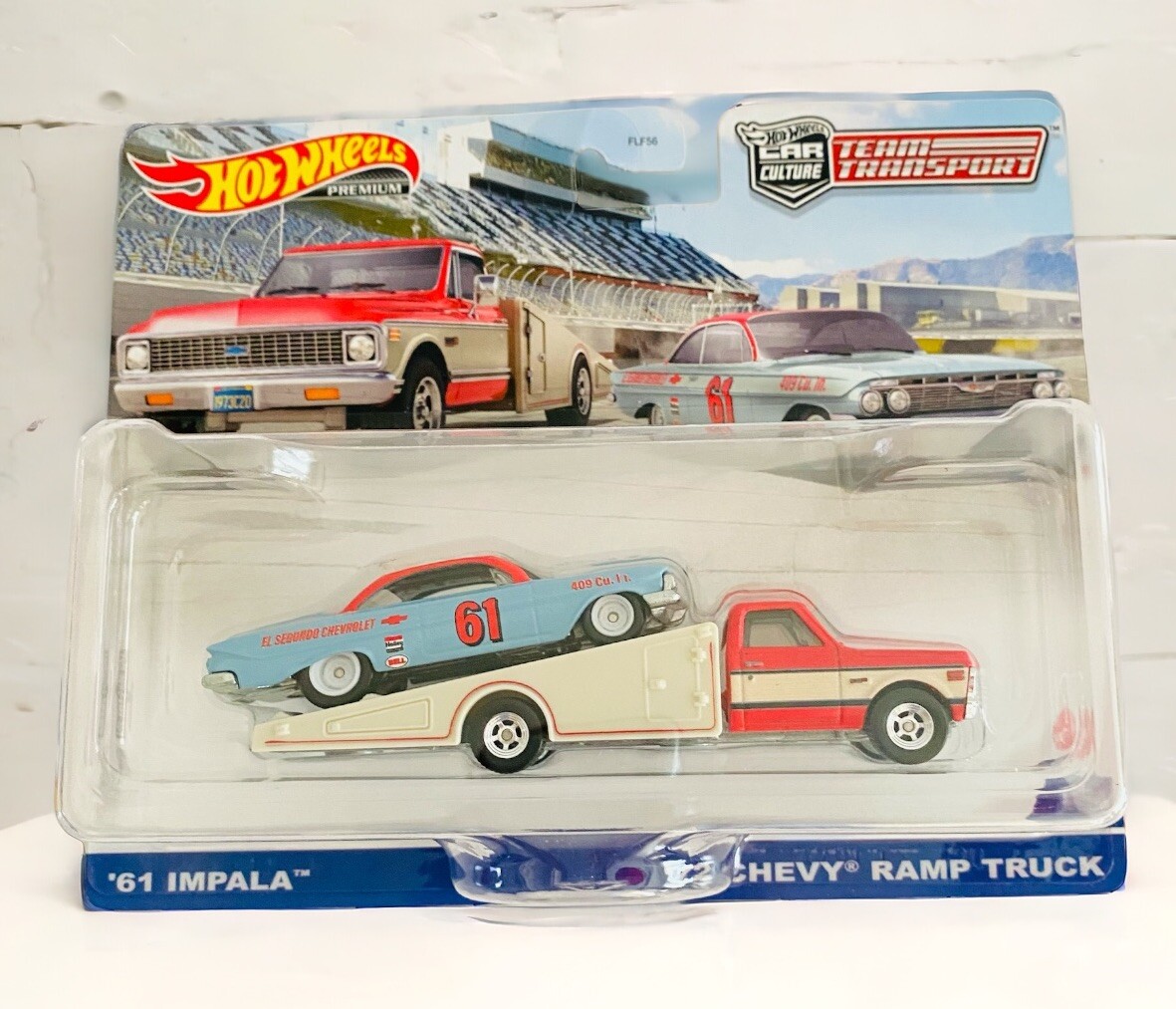 Hot Wheels Car Culture Team Transport '61 IMPALA & 72 CHEVY RAMP