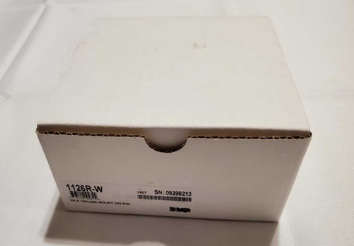 DMP 1126R-W WLS Ceiling Mount 360 PIR Motion Detector - Picture 1 of 2