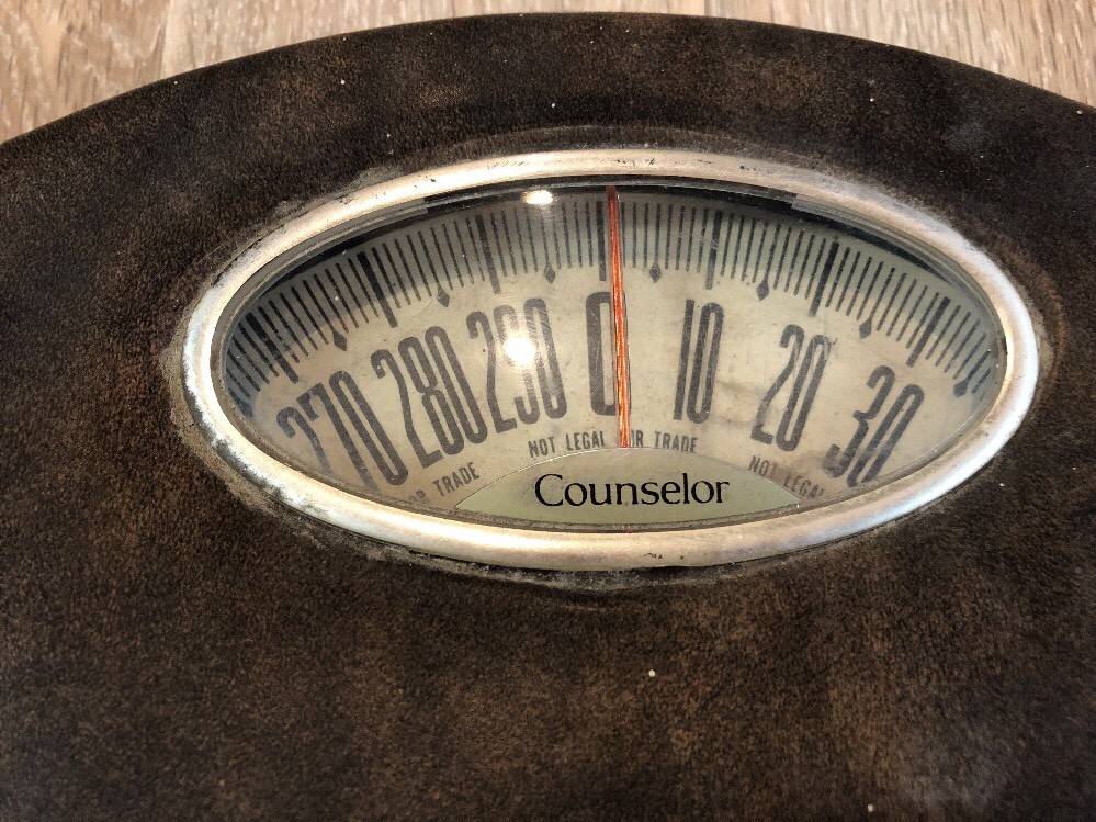Bathroom Scale Vintage Mid Century Modern Counselor Oval USA