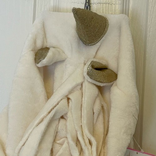 Cream Metallic Unicorn Hooded Blanket * NEW * - Picture 4 of 8