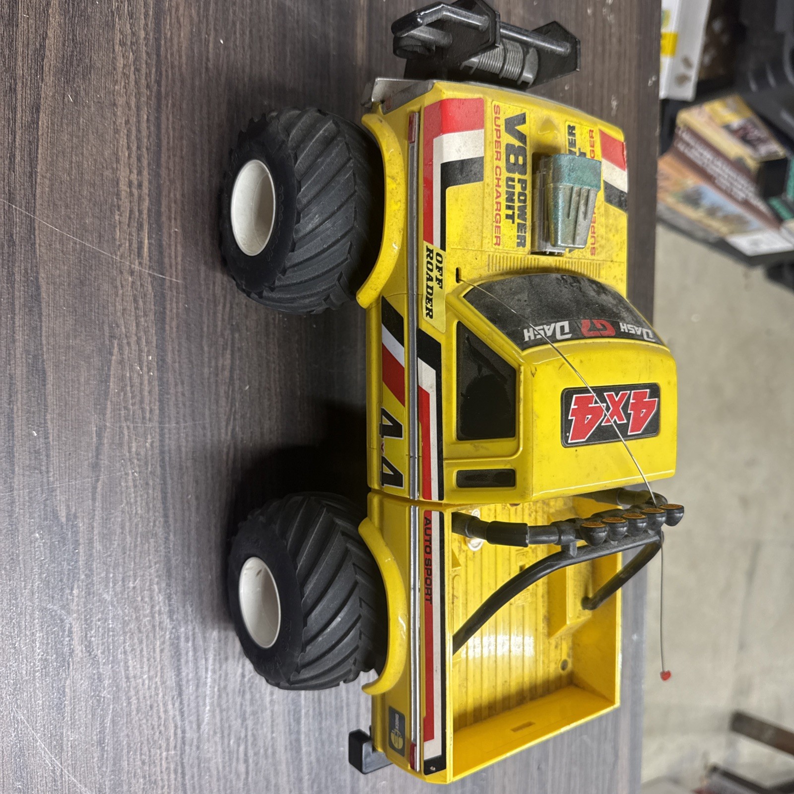 Vintage Tandy Radio Shack RC Monster Truck 4x4 Off Roader Ye