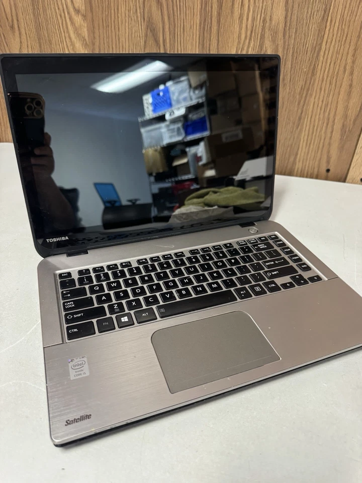 东芝 Satellite Ultrabook i5 4GB RAM 触摸屏零件 破损保护壳 — 第 4/4 张图片
