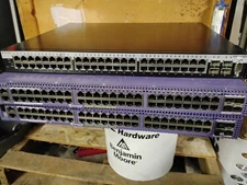 E Extreme  Network 16702 Ethernet Switch