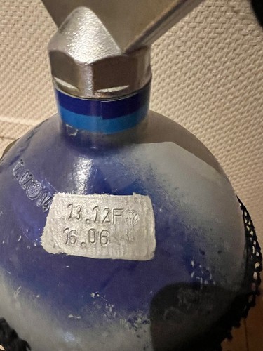 Pressluftflasche m. Doppelventil - Aqualung - 12,8 L 220 bar - ohne TÜV - Bild 3 von 8