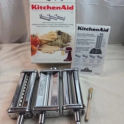 Kitchen Aid 3 Piece Pasta Roller & Cutter ~ Made in Italy Fettuccini Spaghetti - Image 1 of 3