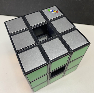 Rubik s Revolution Electronic Game Cube - 6 Spiele, 6 Lichter 3'' Speed Game