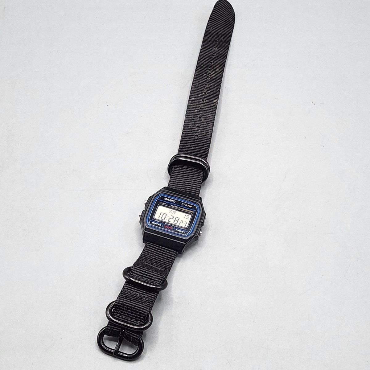 Casio 593 F-91W Mens Watch 34mm Digital Black Resin Chronograph Day Date Casio F-91W Mens Watch 33mm Digital Chronograph Black Resin  main image 4