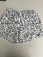 NIKE Para hombres Nike Blanco Zapatillas de Natación Estampado Reimaginado 7" Pantalones Cortos de Voleibol XL