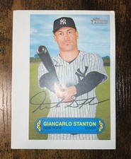 GIANCARLO STANTON 2022 Topps Heritage 1973 Pin Ups Box Topper #73PU-41