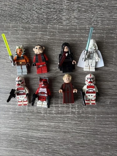 LEGO Star Wars Minifigure lot CLONES + Rare figs And Parts