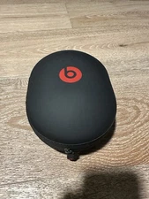 Hard Case / Carrying Bag Compatible to BEATS STUDIO 3 Headphones. Case Only.