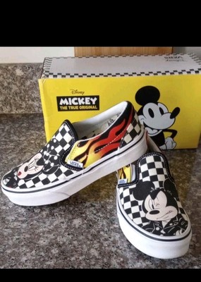 Disney Vans Slip-On Mickey & Minnie Checkerboard Flame Skate Shoes Big Kids 1.5