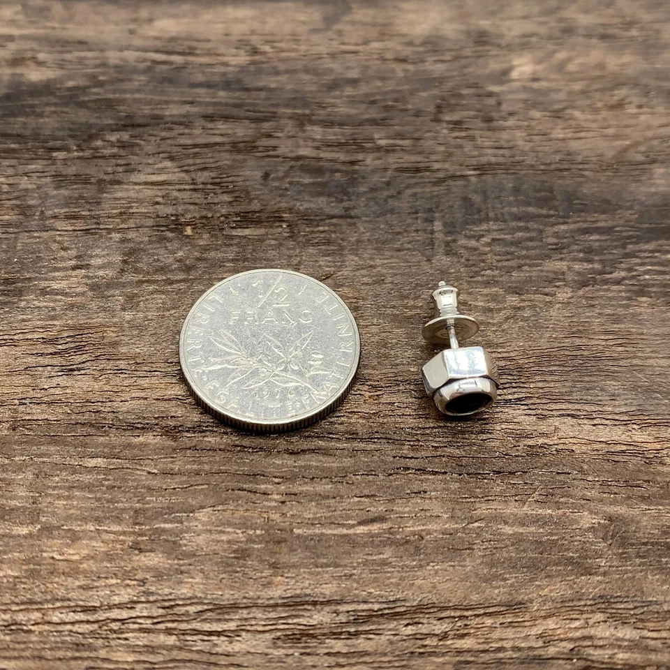 Pendientes granate para hombre, pendientes de motociclista para hombre, pendientes simples para hombre, pe49 Foto 3 de 4