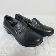 Dansko Jane Full Grain Leather Black Clogs with Decorative Buckle Size 40/US