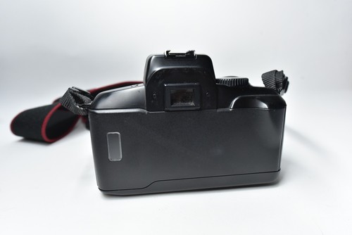 Canon EOS 700 35mm AF SLR Film Camera 35-80mm Telephoto Power Zoom Lens - Picture 5 of 13