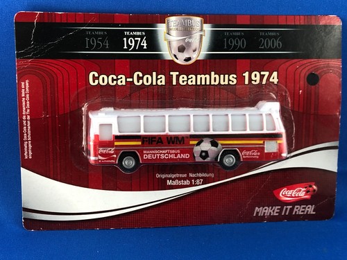 Modellino Coca-Cola Vintage FIFA Football 1974 Teambus Truck 1/87 - Sigillato - Foto 4 di 5