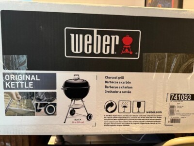 Weber  Original Kettle Charcoal Grill 22-Inch Black