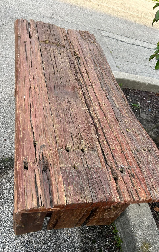 "Mesa rústica de exterior Driftwood 71"" X 31""" Foto 2 de 4