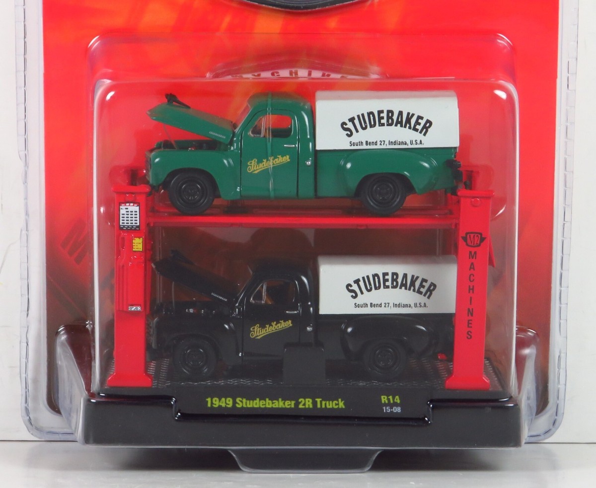 Studebaker 2R トラックミニカーセット8台 M2 Machines R14 Auto-Lift 2 Pack 1949 Studebaker 49 2R