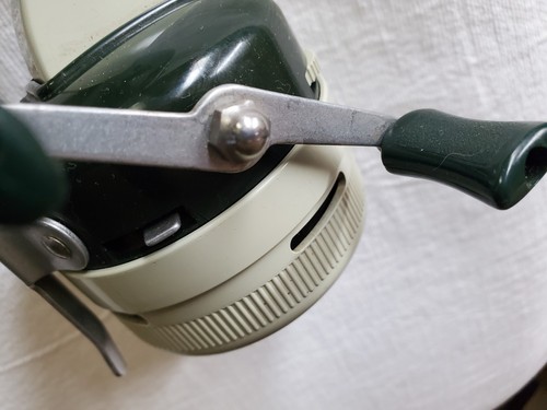 VTG FISHING REELS - USED/DECENT - Picture 13 of 18