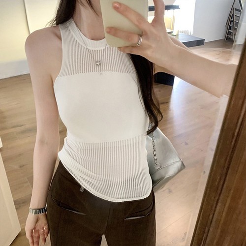 Everyday Essential Women's Slim Fit Vest with Charming Hollow Stitching - Picture 12 of 21