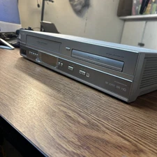 Philips DVP3150V/37 DVD VCR Combo VHS Hi-Fi 4-Head TESTED 100% NO REMOTE