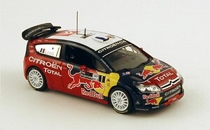 Citroën C4 WRC miniature Norev 155419 pour décorer un bureau de passionné de rallye 1:43