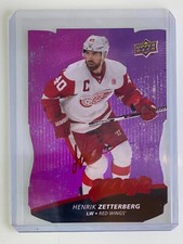 Henrik Zetterberg Level 1 Purple Die-Cut Red Script 2017-18 MVP Hockey #217